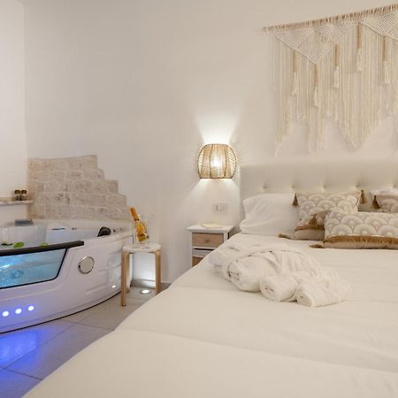 Dimora Giulia Luxury Suite And Room Castellana Grotte Exterior photo