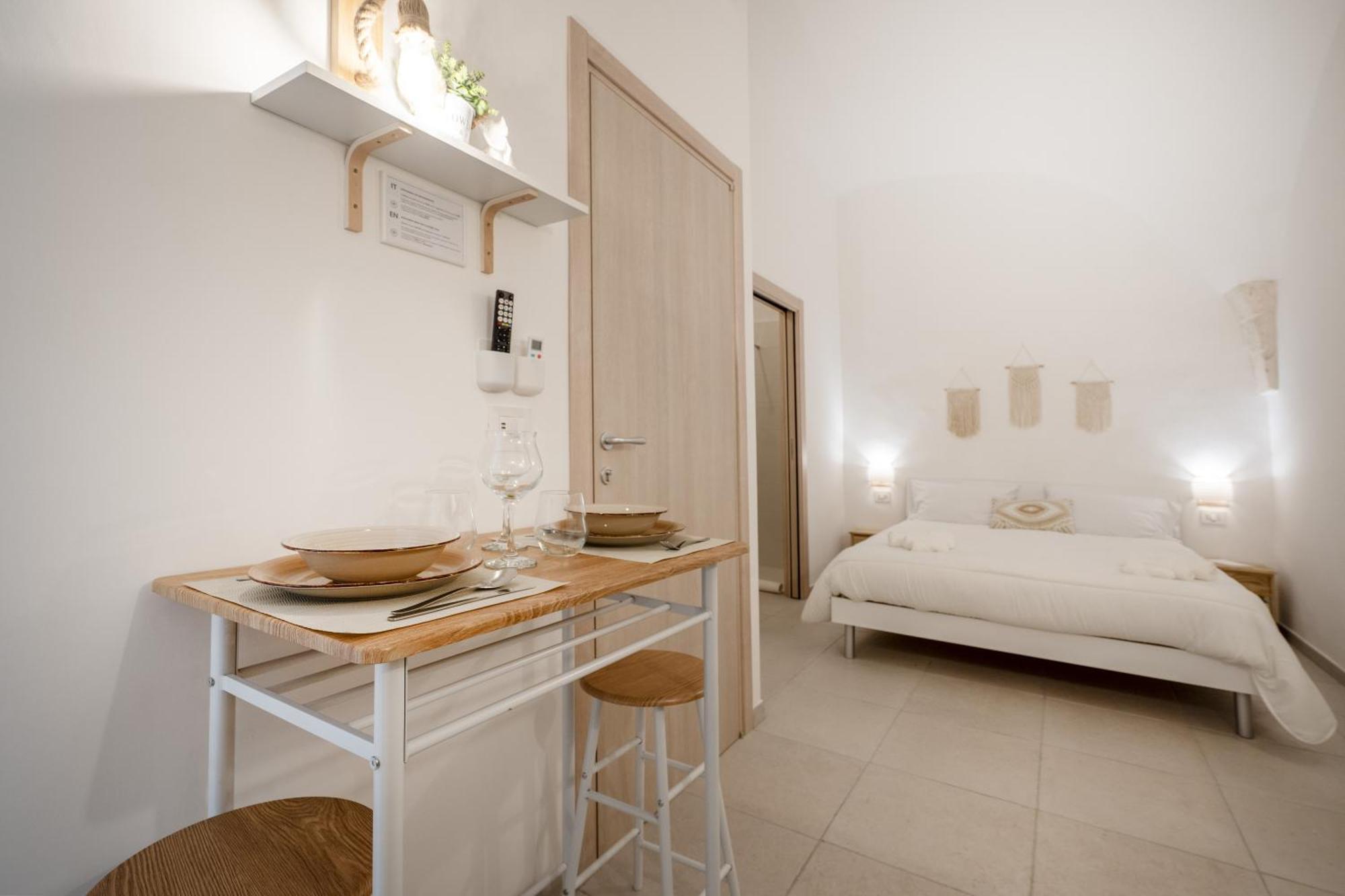 Dimora Giulia Luxury Suite And Room Castellana Grotte Exterior photo