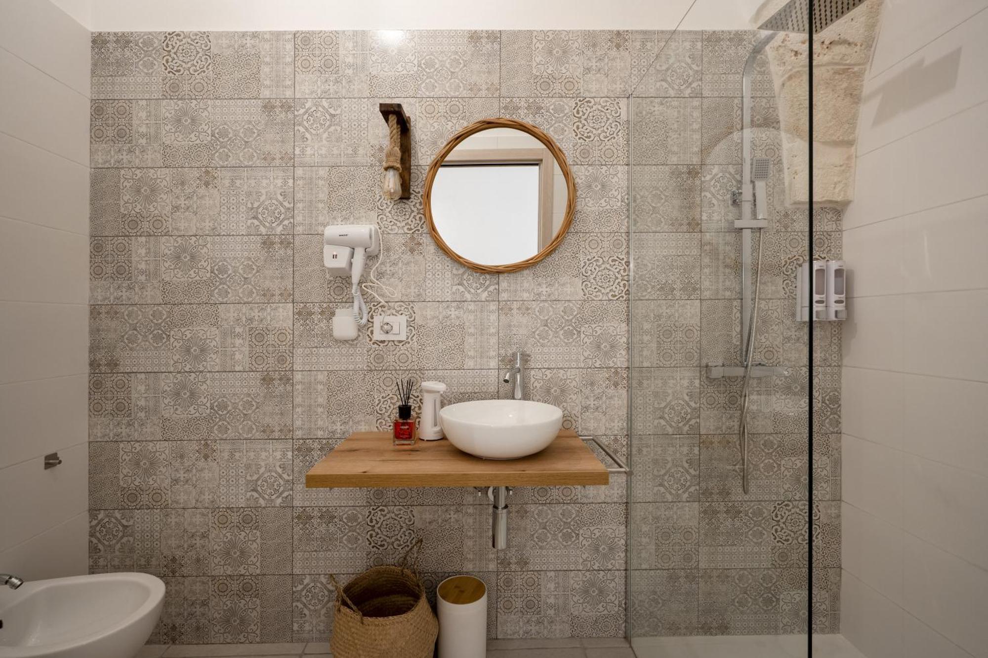 Dimora Giulia Luxury Suite And Room Castellana Grotte Exterior photo