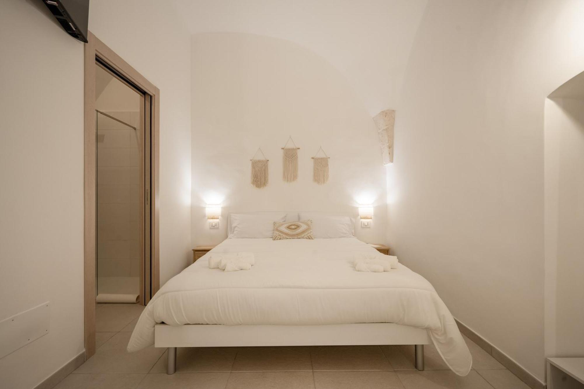 Dimora Giulia Luxury Suite And Room Castellana Grotte Exterior photo